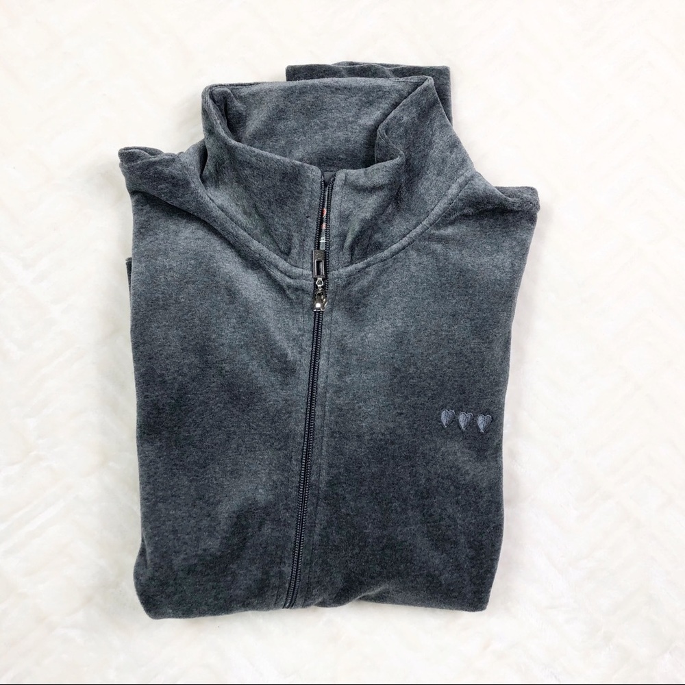 NEW! Three Hearts Velour Sweater Grey Size Large